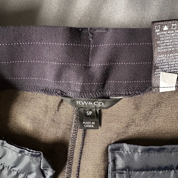 RW&Co navy blue pinstripe suit - Picture 2 of 3